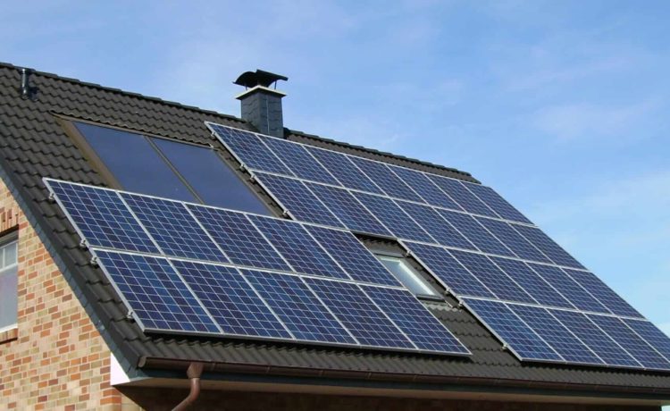 Avantajele-energiei-solare-pe ( fotovoltaice)