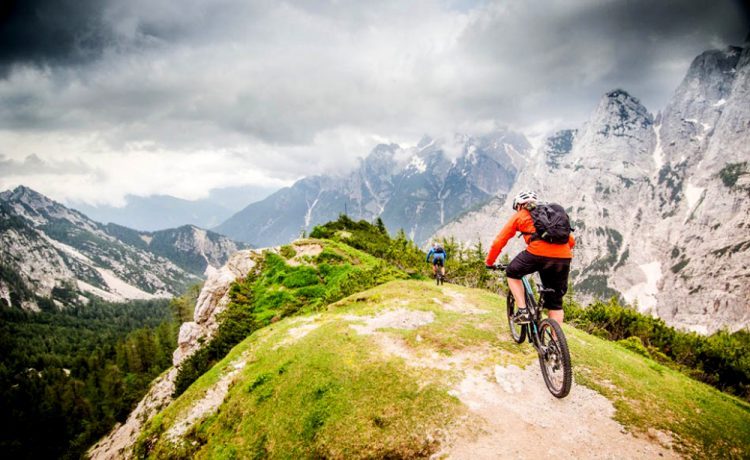 Cum sa te imbraci pentru biking montan?
