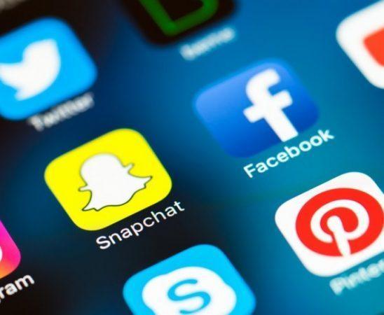 Care sunt cele mai populare aplicatii pentru socializare?