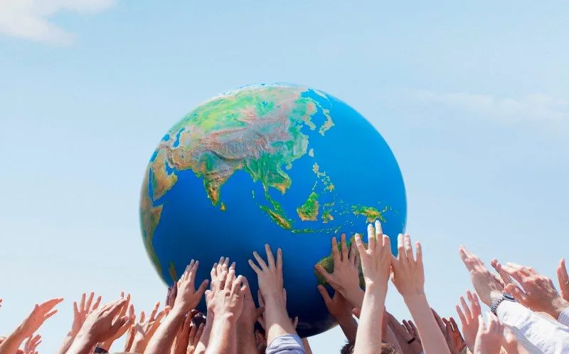 Globalizarea-este-procesul-de-interactiune-si-integrare-intre-oameni