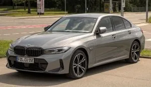 Descoperă avantajele cumpărării de mașini auto rulate certificate