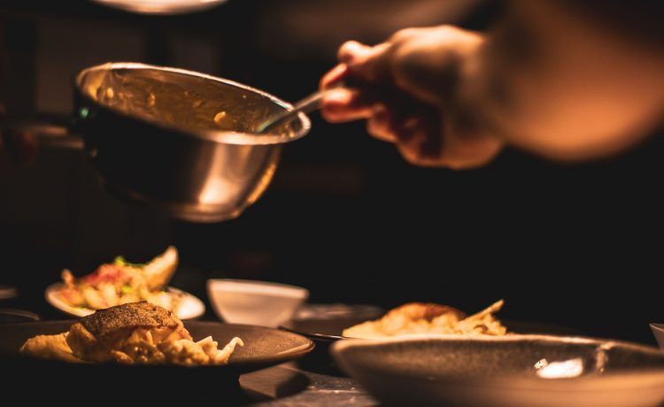 Top 3 lucruri de care are nevoie un specialist în carne în bucătăria sa