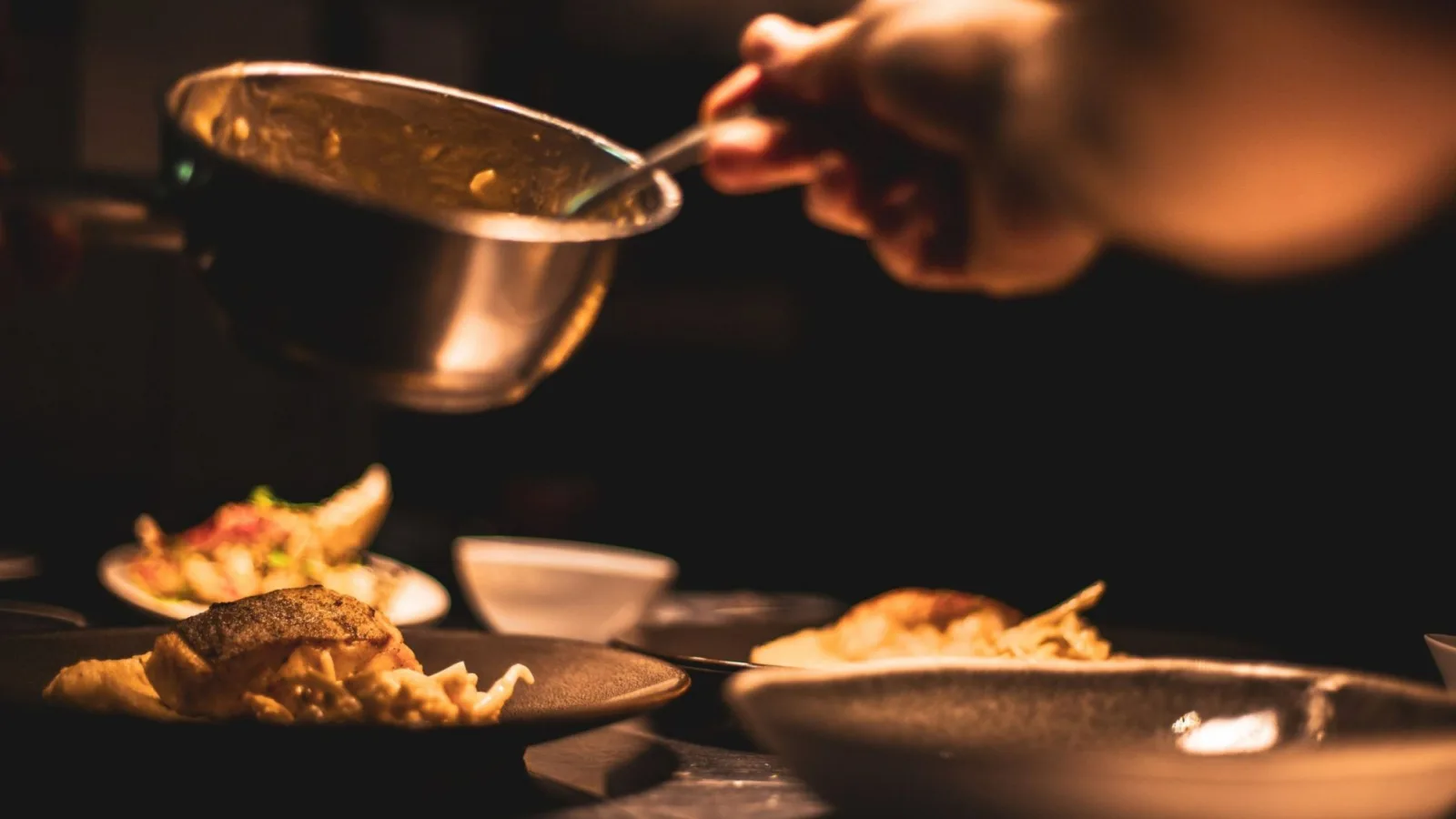 Top 3 lucruri de care are nevoie un specialist în carne în bucătăria sa